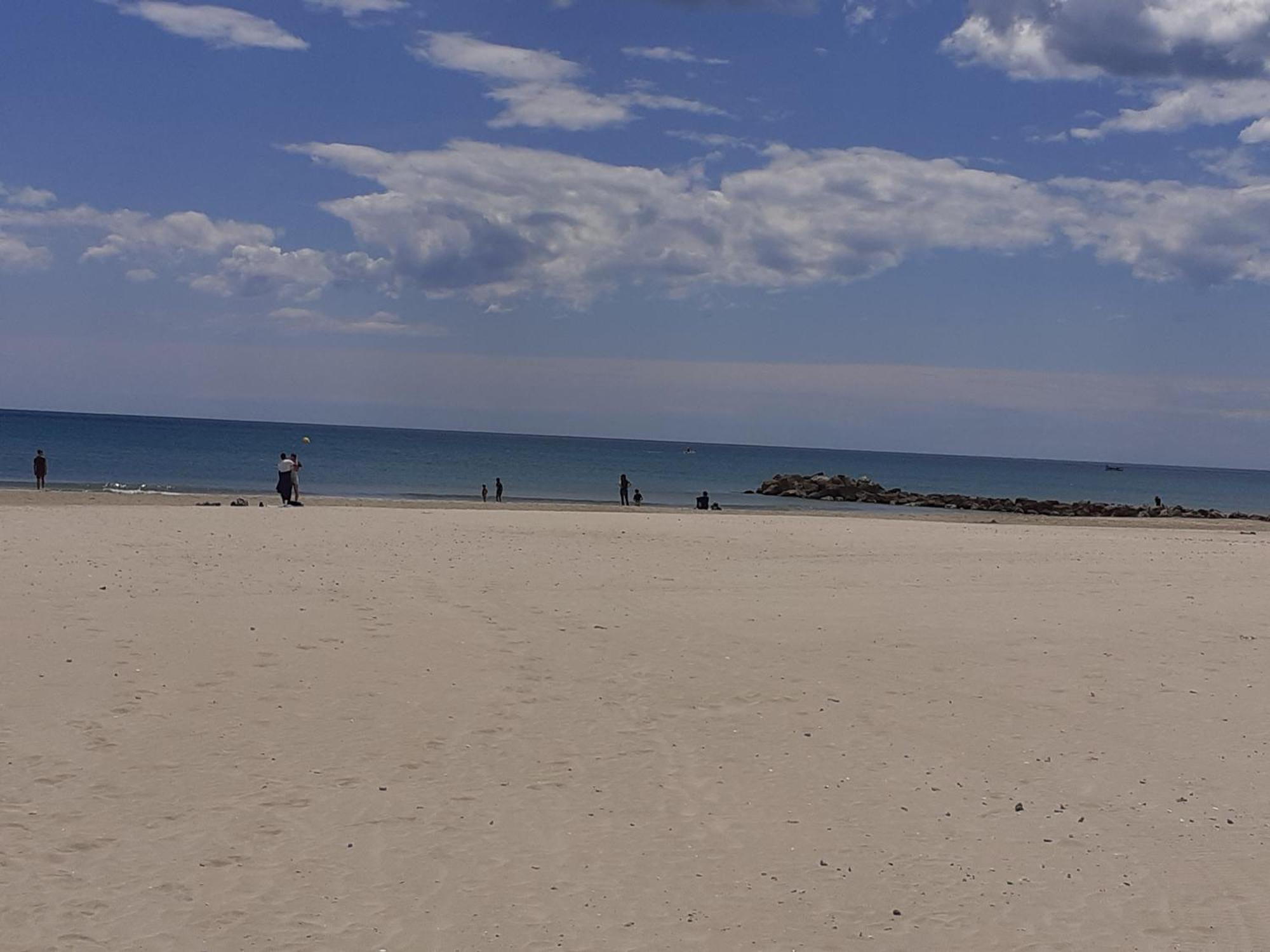 Face A La Plage Palavas-les-Flots Eksteriør bilde
